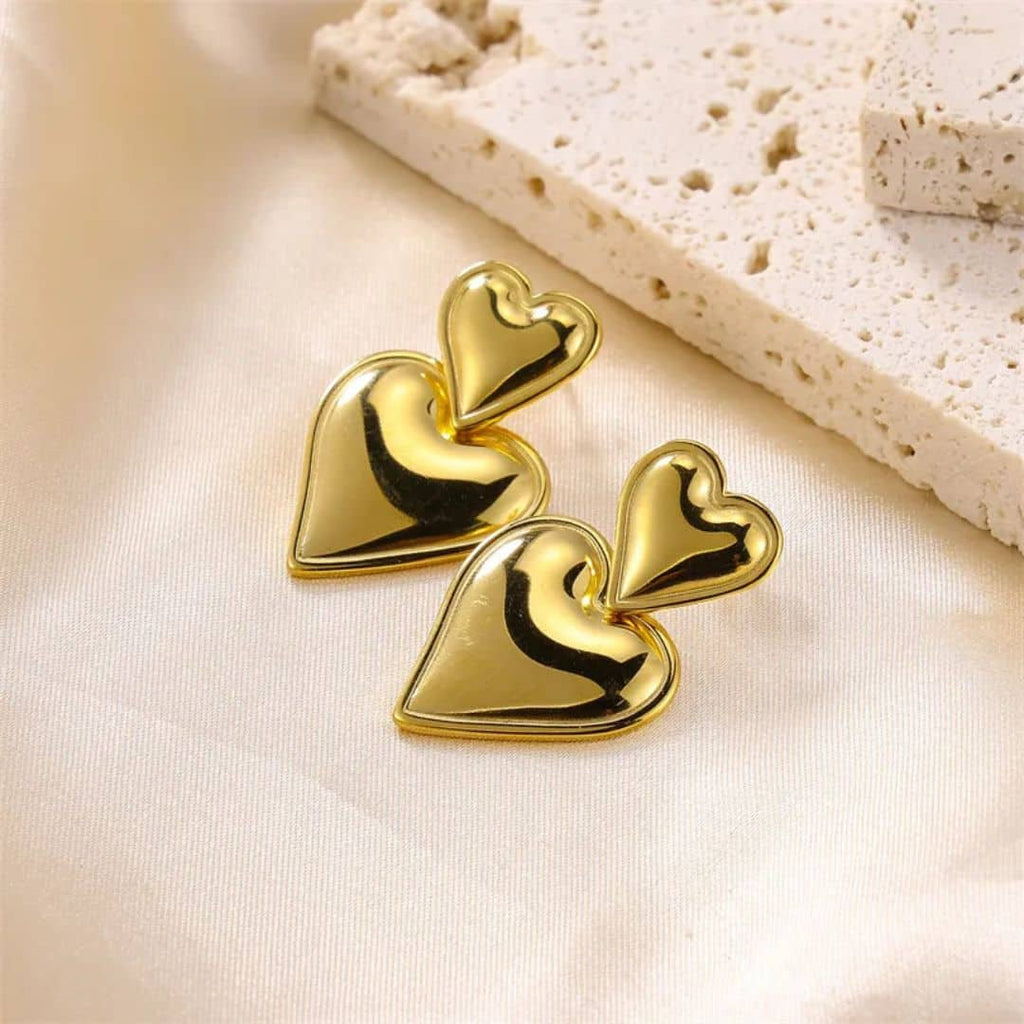Aretes Dorados Dos Corazones