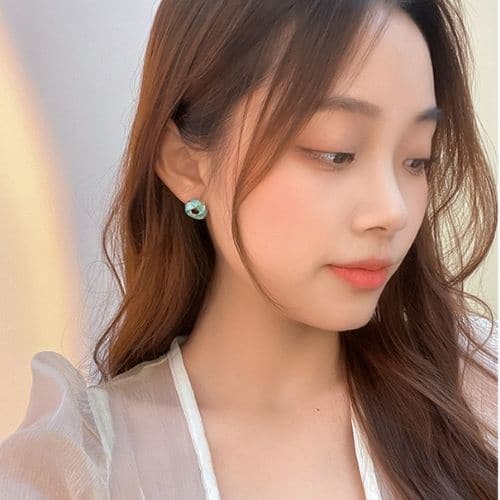 Aretes Dorados Nudo Turquesa