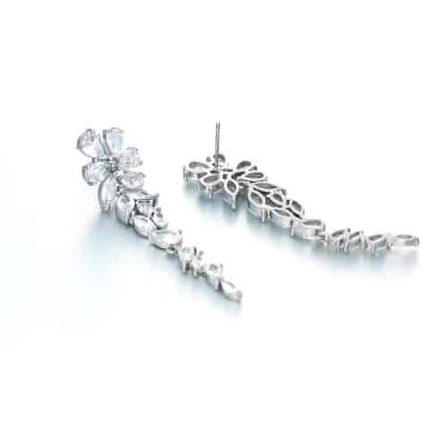 Aretes Plateados Flor Zirconias Largos