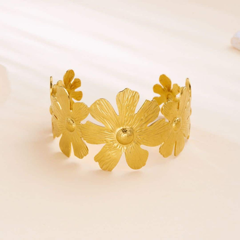 Brazalete Dorado Flores Grandes