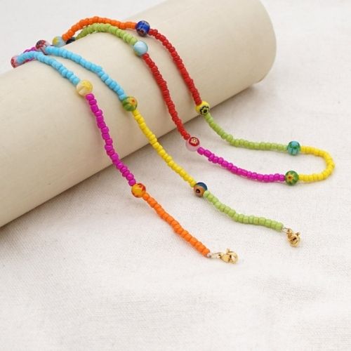 Cadena para lentes de colores con bolitas