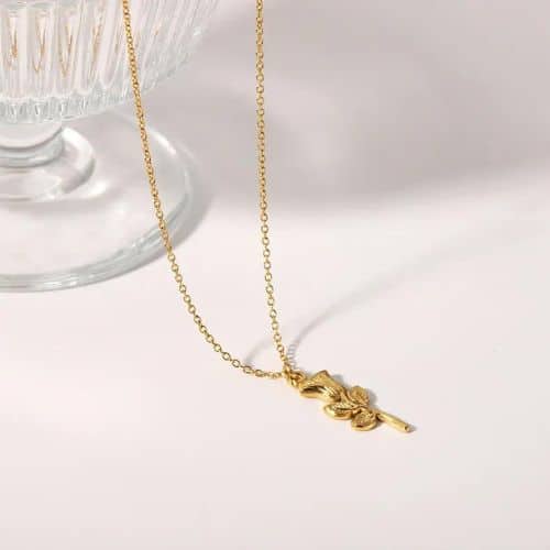 Cadena Dorada Dije Rosa con tallo