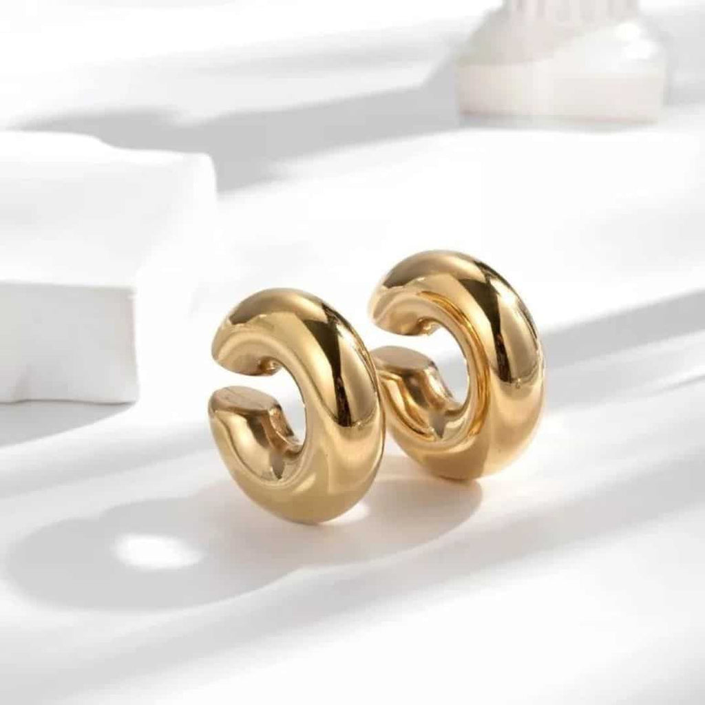 Ear Cuff Dorado Grueso