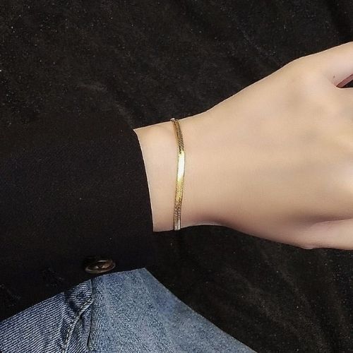 Pulsera Dorada Herringbone
