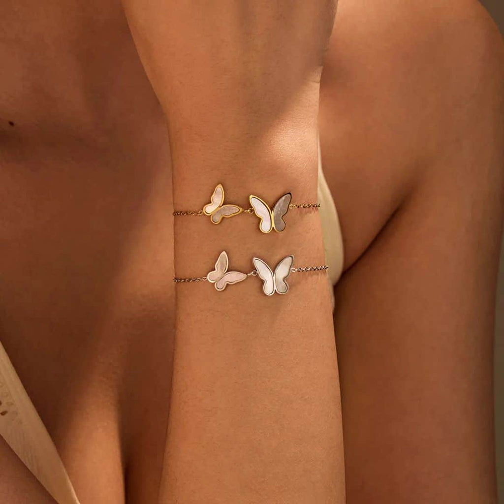 Pulsera Dorada Dos Mariposas Blancas