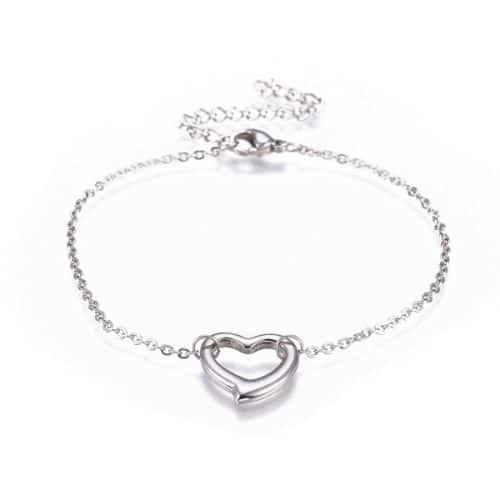 Set de Cadena Pulsera y Aretes Plateados Corazon