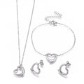 Set de Cadena Pulsera y Aretes Plateados Corazon